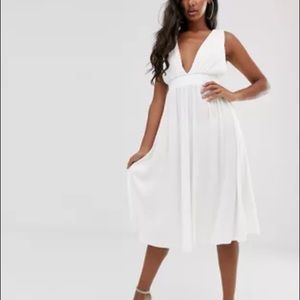ASOS DESIGN plunge plisse midi dress with tie back